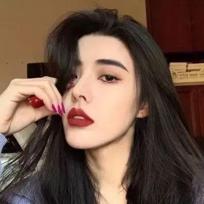 歌女怀春